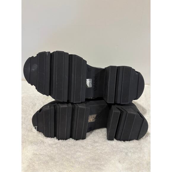 NWOB Ganni Cleated Heeled Mid Chelsea Boots Black Patent Leather Women's Size 39 - Picture 11 of 14